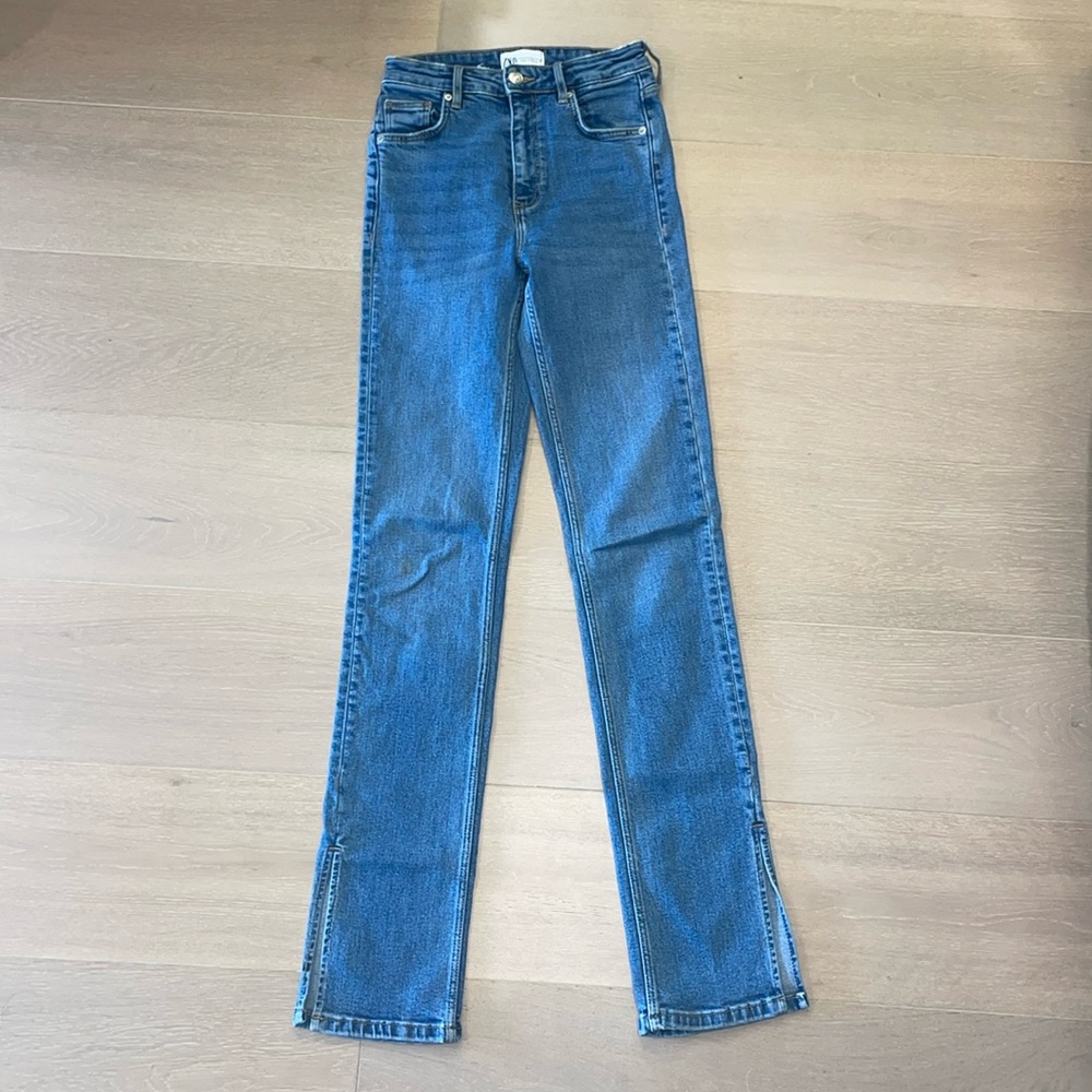 Zara blue jeans